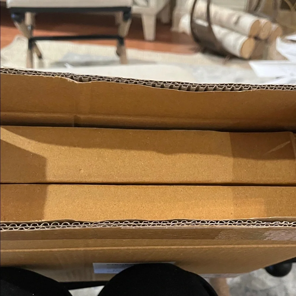Set of Two Creative Co-Op Cream/Black Photo Frames, 4x6” and 5x7”/NWT